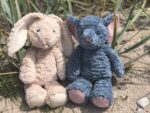 Mollis Hase Kuscheltier Baby (36cm groß) – Weiches Stofftier für Kinder & Babys – Kuschelha – Bild 7